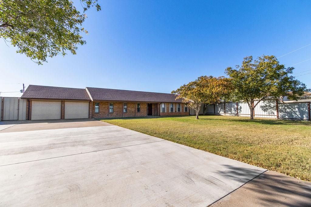 8813 Princeton Ave, Odessa, TX 79764