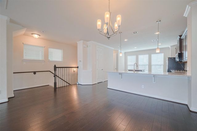 10004 Spring Shadows Park Circle, Houston, TX 77080