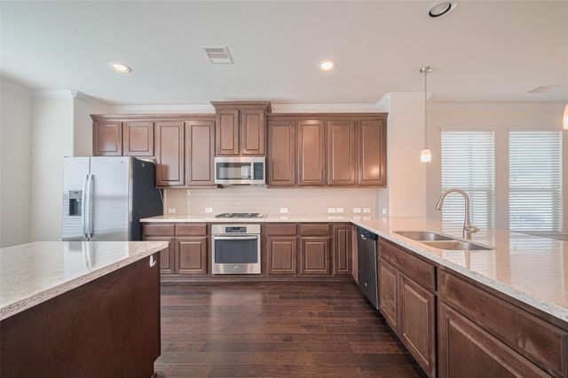 10004 Spring Shadows Park Circle, Houston, TX 77080