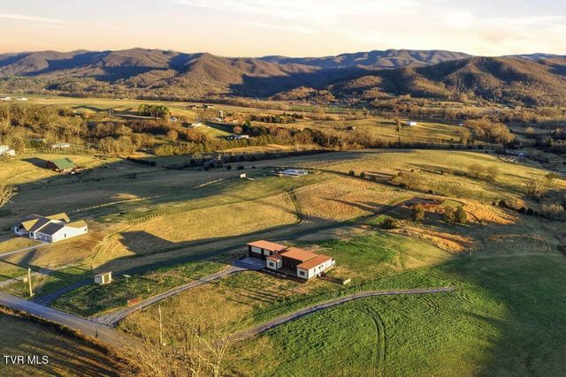 370 Laws Road, Limestone, TN 37681