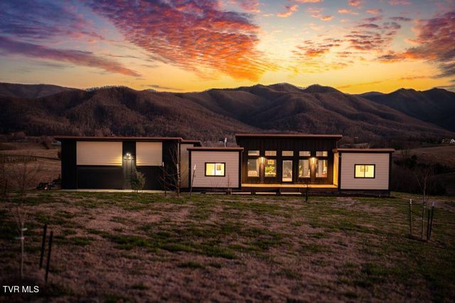 370 Laws Road, Limestone, TN 37681