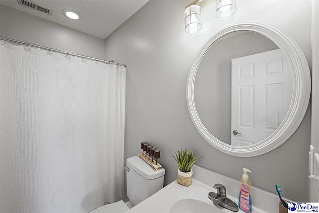 3215 Strada Gianna, Florence, SC 29501