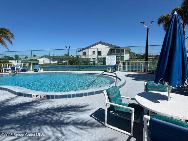660 S Brevard Avenue 1515, Cocoa Beach, FL 32931