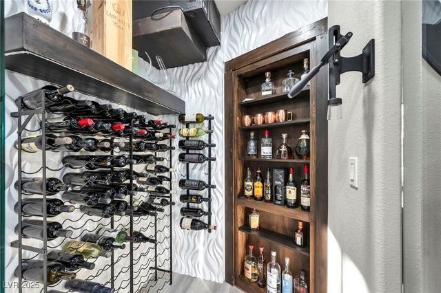 10755 Hobbiton Avenue, Las Vegas, NV 89135