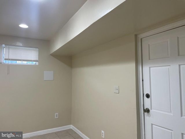 1424 EASTERN AVENUE B2, Washington, DC 20019