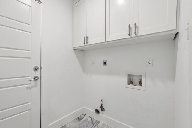 6220 Harrogate DR, Austin, TX 78759