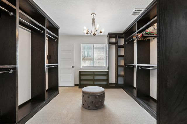 6220 Harrogate DR, Austin, TX 78759