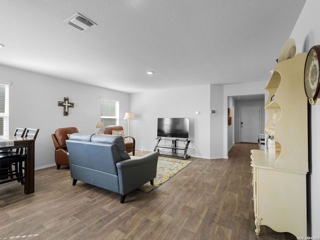 5526 Rosillo Gate, San Antonio, TX 78222