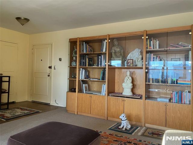 280 Prospect Avenue 11H, Hackensack, NJ 07601