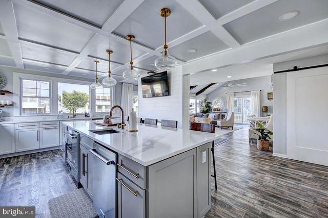 226 CARLISLE RD, Bethany Beach, DE 19930