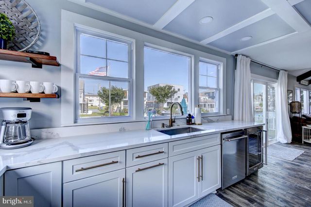 226 CARLISLE RD, Bethany Beach, DE 19930