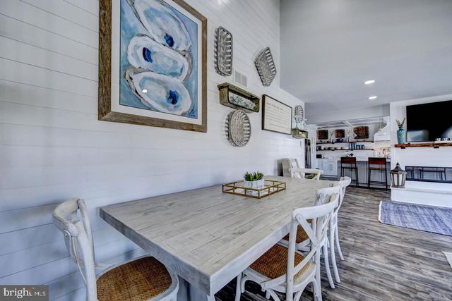 226 CARLISLE RD, Bethany Beach, DE 19930