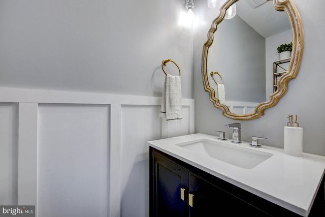 226 CARLISLE RD, Bethany Beach, DE 19930