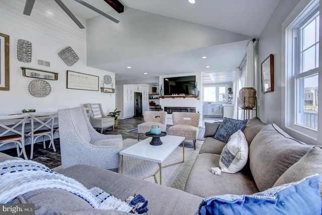 226 CARLISLE RD, Bethany Beach, DE 19930