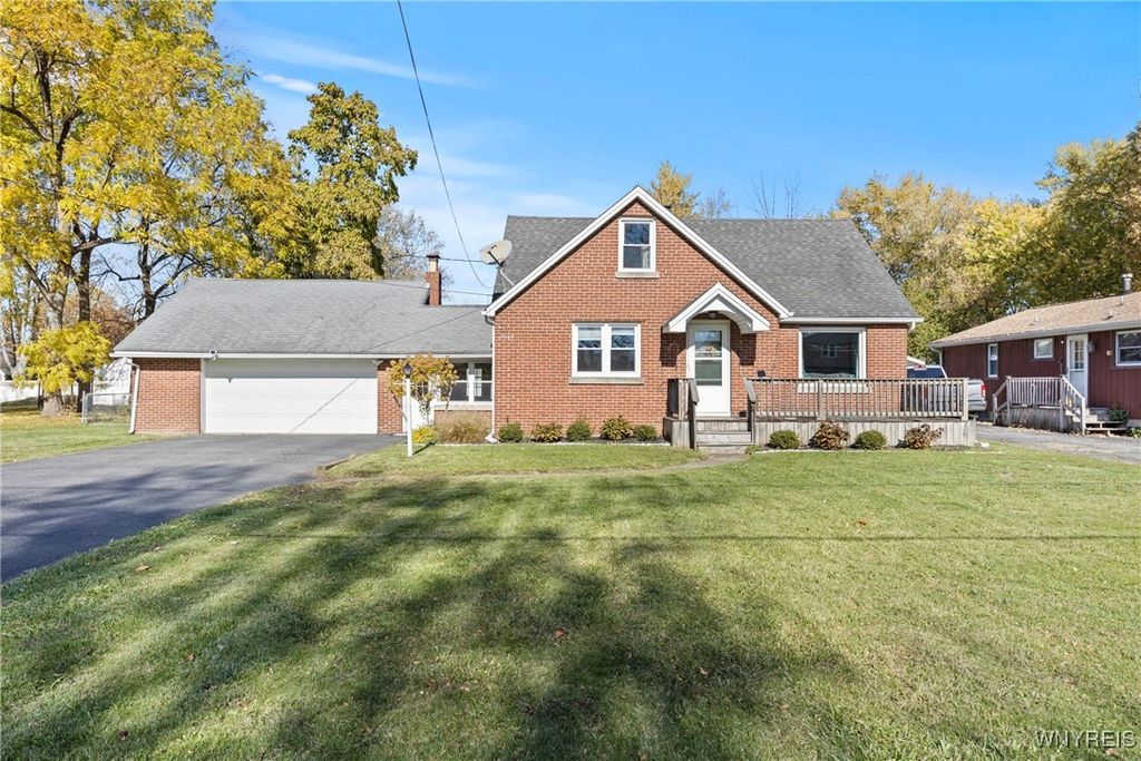 3643 Demler Drive, Wheatfield, NY 14120