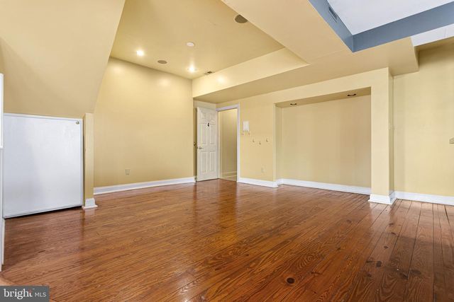 24 ELLIS ST, Haddonfield, NJ 08033