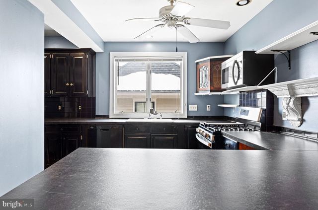 24 ELLIS ST, Haddonfield, NJ 08033