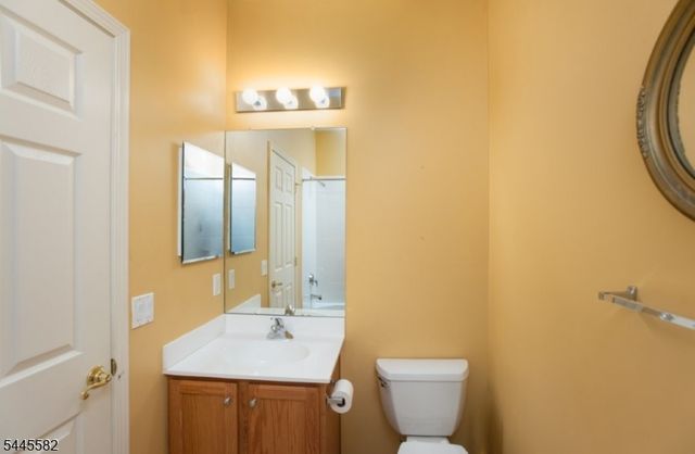 417 Melrose Way, Monroe Twp., NJ 08831