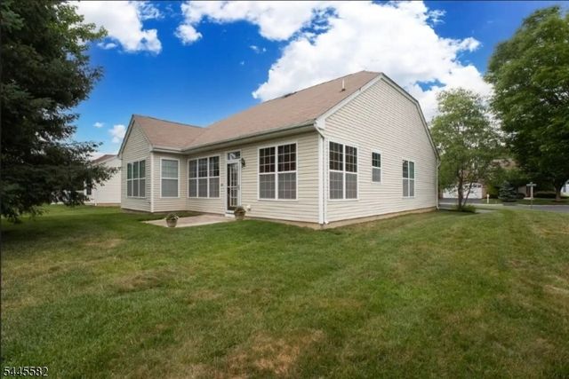 417 Melrose Way, Monroe Twp., NJ 08831