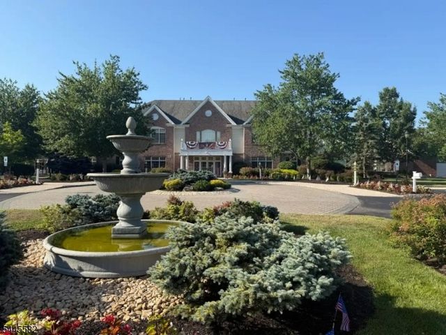 417 Melrose Way, Monroe Twp., NJ 08831