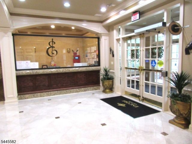 417 Melrose Way, Monroe Twp., NJ 08831