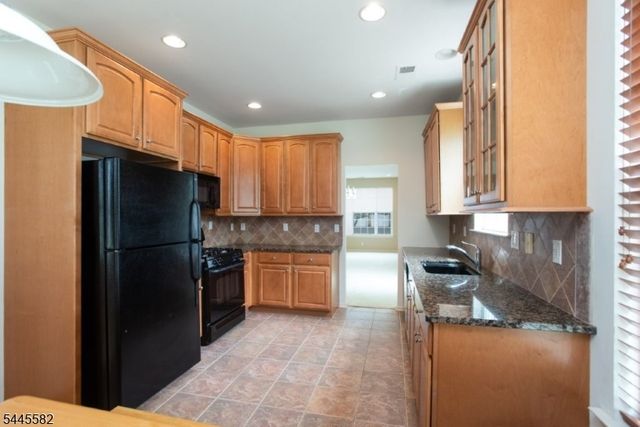 417 Melrose Way, Monroe Twp., NJ 08831