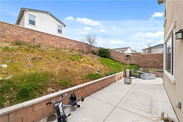 16744 Stags Leap Lane, Fontana, CA 92336
