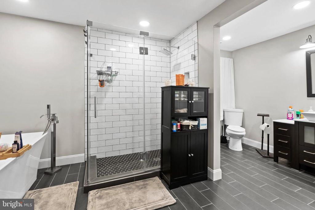 512 GRANT AVE, CROYDON, PA 19021 — photo 2