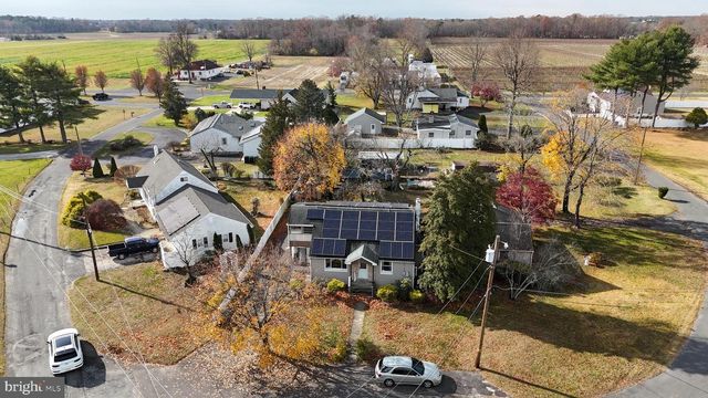 6 CYPRESS AVE, Hammonton, NJ 08037