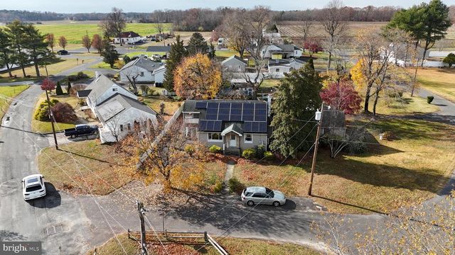 6 CYPRESS AVE, Hammonton, NJ 08037