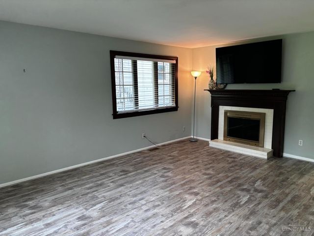 546 Brunswick Drive, Forest Park, OH 45240