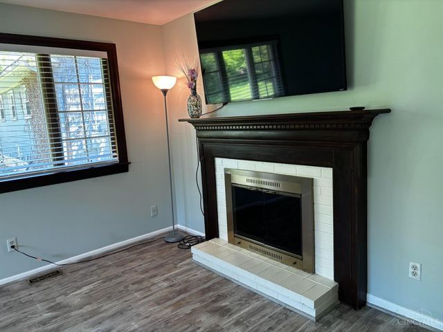 546 Brunswick Drive, Forest Park, OH 45240
