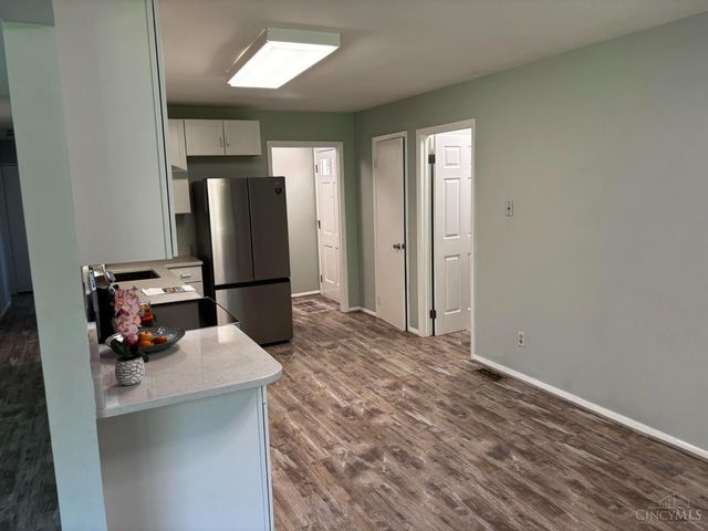 546 Brunswick Drive, Forest Park, OH 45240
