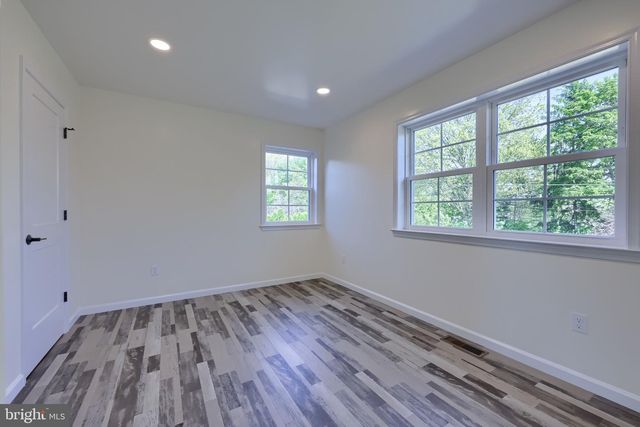 41 GARLOFF RD, Myerstown, PA 17067