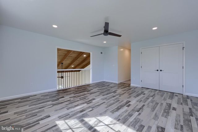 41 GARLOFF RD, Myerstown, PA 17067
