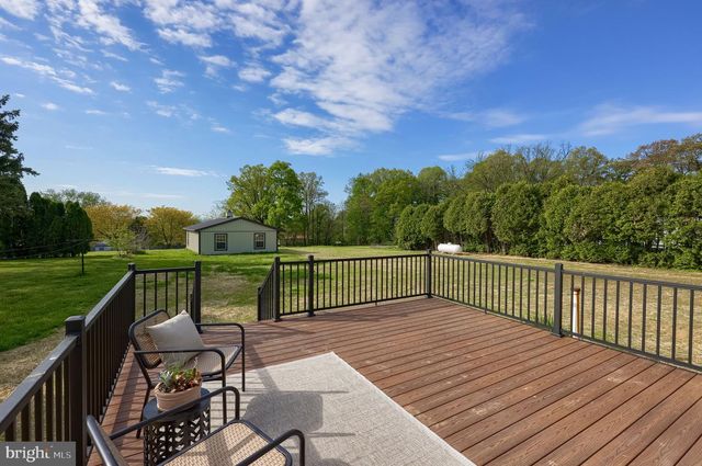 41 GARLOFF RD, Myerstown, PA 17067