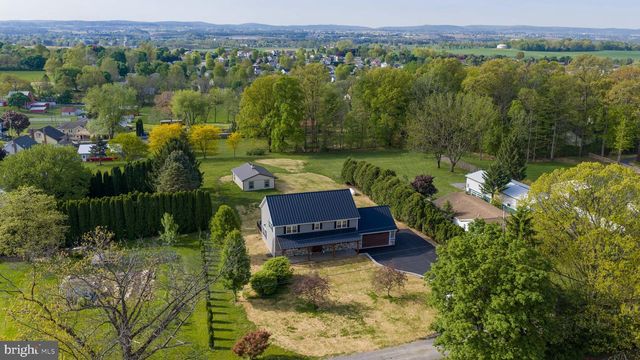 41 GARLOFF RD, Myerstown, PA 17067