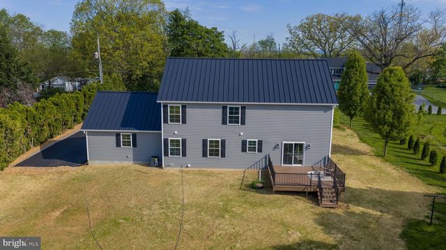 41 GARLOFF RD, Myerstown, PA 17067