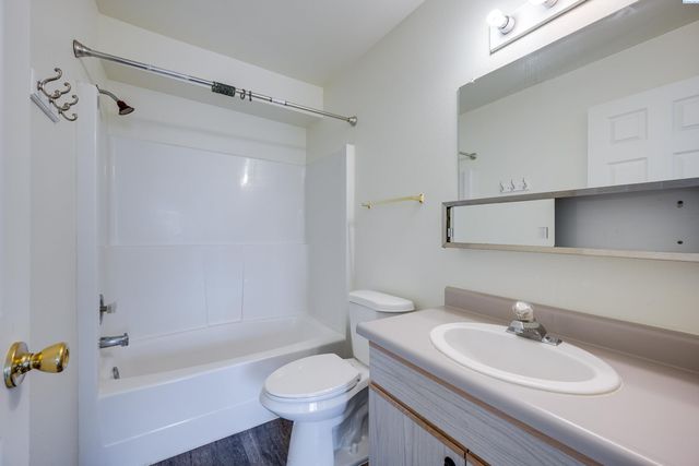 1645 NE Merman Dr Apt A201, Pullman, WA 99163