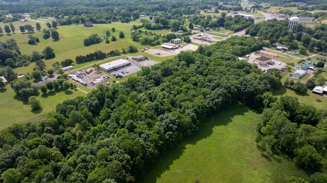 2609 Epperson Springs Rd, Westmoreland, TN 37186