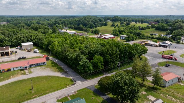 2609 Epperson Springs Rd, Westmoreland, TN 37186
