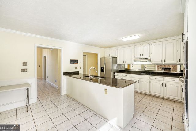 1522 Catherine Court, Suwanee, GA 30024