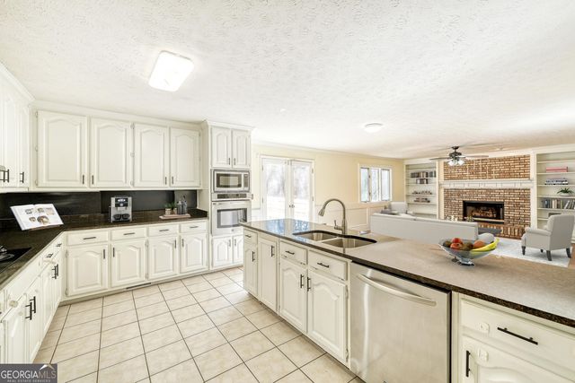 1522 Catherine Court, Suwanee, GA 30024