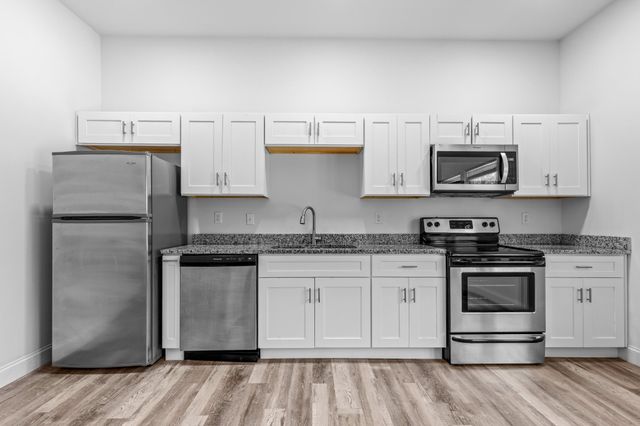 1213 N Chamberlain Avenue, Chattanooga, TN 37408