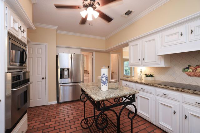 9327 Tranquil Park Drive, Spring, TX 77379