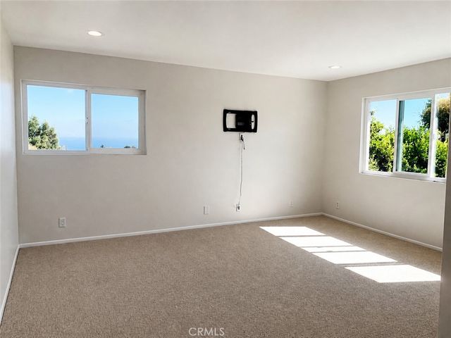 16952 Dulce Ynez, Pacific Palisades, CA 90272