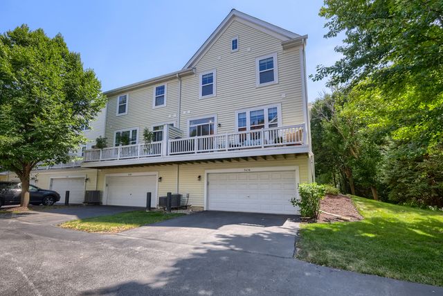 5630 Cambridge Way, Hanover Park, IL 60133