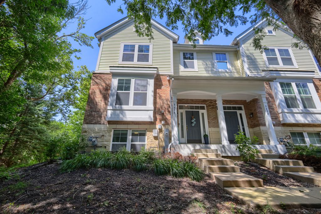 5630 Cambridge Way, Hanover Park, IL 60133