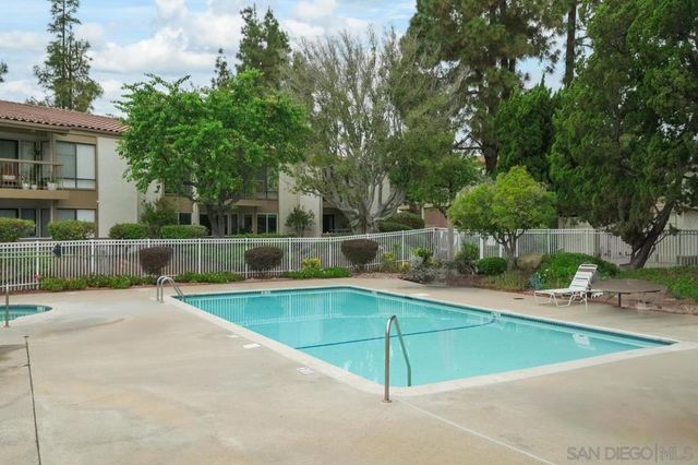 12575 Oaks North Dr. 220, San Diego, CA 92128