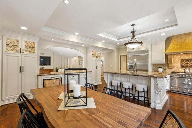 17246 Verdes Robles, Los Gatos, CA 95030